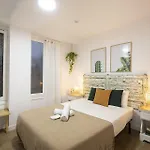 Off Beat - Self-check-in - Sleep Conscious 3* San Sebastián