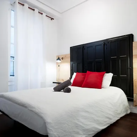 Off Beat - Self-check-in - Sleep Conscious 3* San Sebastian